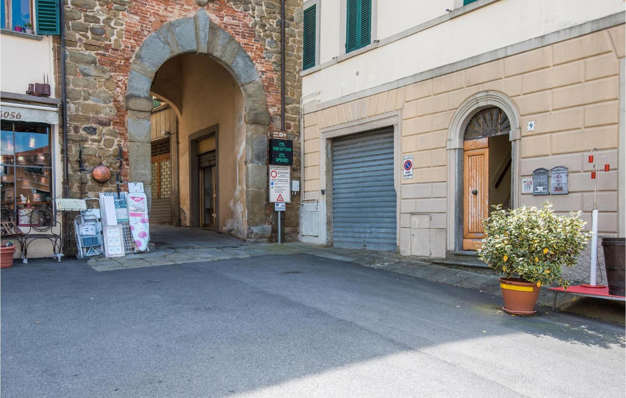 Nice Apartment In Monte San Savino With Kitchen Extérieur photo