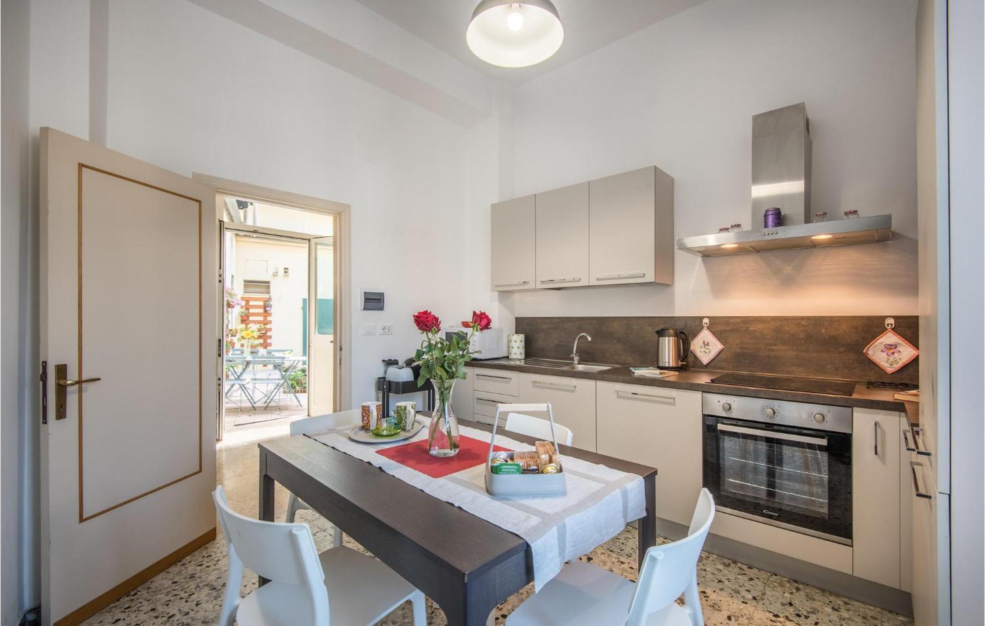 Nice Apartment In Monte San Savino With Kitchen Extérieur photo